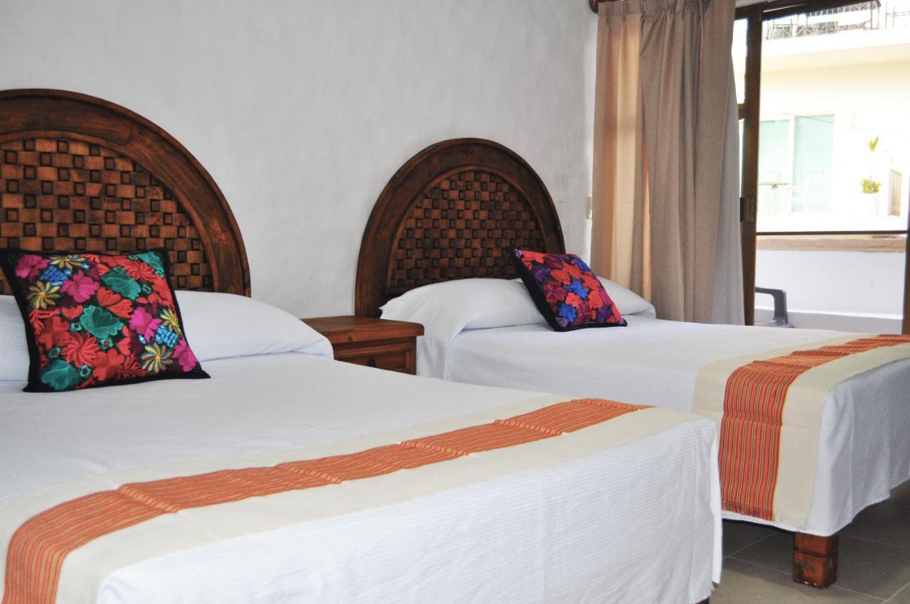 Petit Hotel Pilitas Puerto Vallarta Extérieur photo